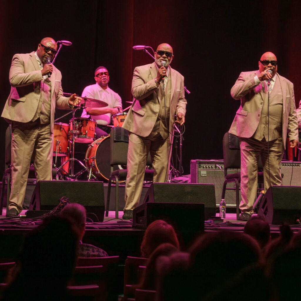 BanjosAndBiscuits202605