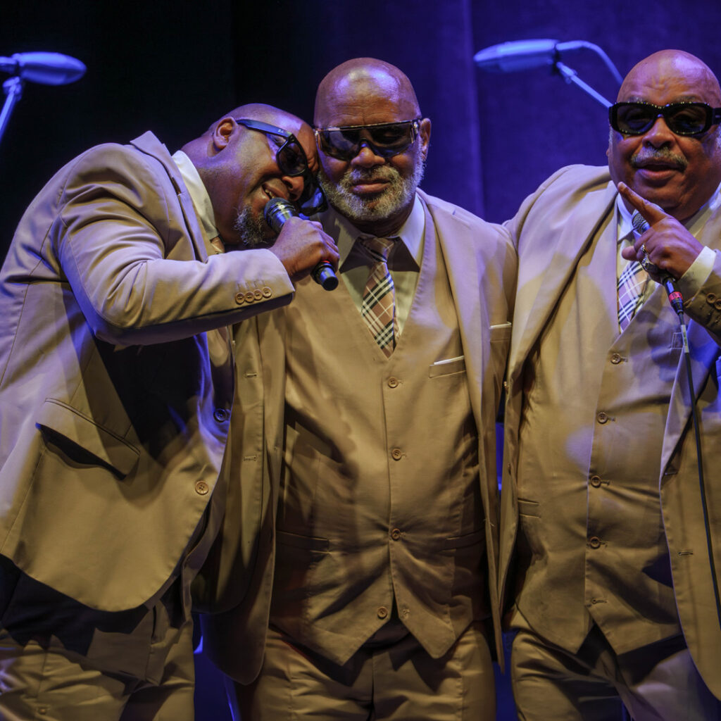 BanjosAndBiscuits202607